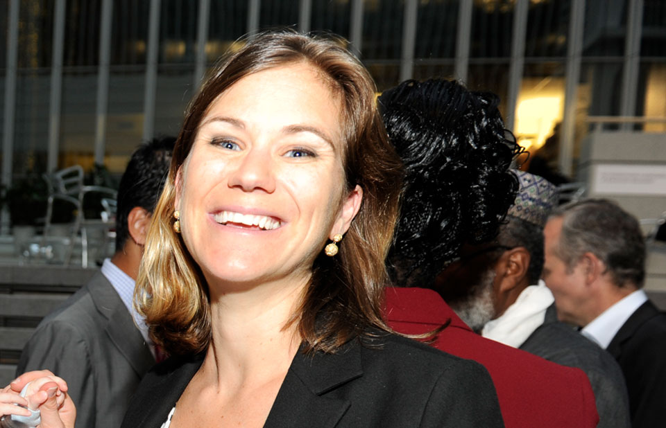 Квин мэйв. Мейв райли. Мейв кеннеди. Эрин маккин. Мейв уайли.