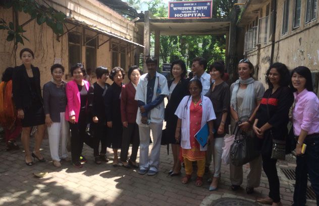 The high-level Republic of Korea delegation visited a Mumbai home caring for children living with HIV. The high-level Republic of Korea delegation visited a Mumbai home caring for children living with HIV.