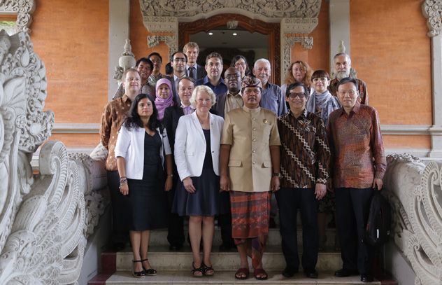 The UNAIDS PCB Delegation with the Vice Governor of Bali, I Ketut Sudikerta. The UNAIDS PCB Delegation with the Vice Governor of Bali, I Ketut Sudikerta.