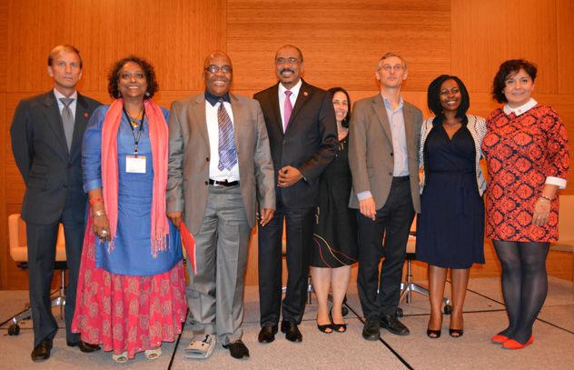 Round-table on tuberculosis, Barcelona, Spain, 30 October 2014. Credit: Stop TB Partnership Round-table on tuberculosis, Barcelona, Spain, 30 October 2014. Credit: Stop TB Partnership