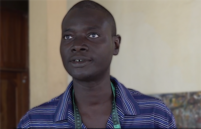 Daouda Diouf comes daily to the Fann Hospital compound daily. He is one of 250 people enrolled in CEPIAD*’s opioid substitution therapy programme (OST). OST is a globally recognized intervention to reduce injecting behaviours that put people who inject dr Daouda Diouf comes daily to the Fann Hospital compound daily. He is one of 250 people enrolled in CEPIAD*’s opioid substitution therapy programme (OST). OST is a globally recognized intervention to reduce injecting behaviours that put people who inject dr