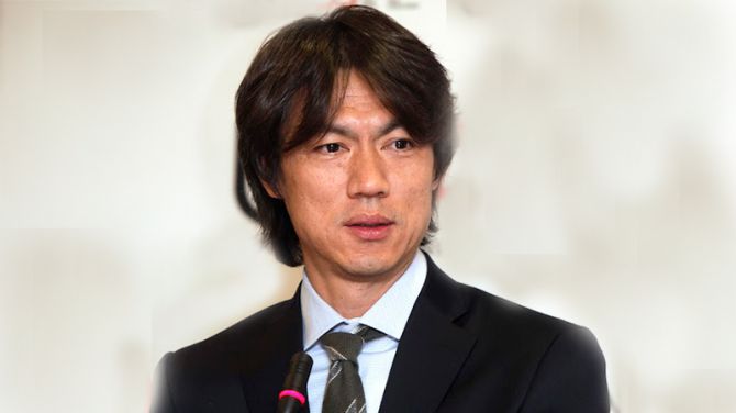 Korean football star, Myung-Bo Hong, was named International Goodwill Ambassador for the Joint United Nations Programme on HIV/AIDS (UNAIDS) during a press conference held at Yonsei University in Seoul, Republic of Korea, on 28 November 2011. Korean football star, Myung-Bo Hong, was named International Goodwill Ambassador for the Joint United Nations Programme on HIV/AIDS (UNAIDS) during a press conference held at Yonsei University in Seoul, Republic of Korea, on 28 November 2011.