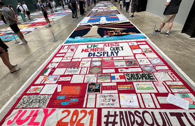 Tate Modern exhibits UK AIDS Quilt, a powerful tribute to people lost to AIDS Tate Modern exhibits UK AIDS Quilt, a powerful tribute to people lost to AIDS