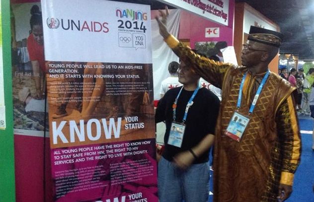 “It is our common goal to reach out to as many young people as possible using sport as a powerful tool in the education and cultural programme on prevention of HIV across the globe.” —Djibril Diallo, Senior Adviser to the UNAIDS Executive Director “It is our common goal to reach out to as many young people as possible using sport as a powerful tool in the education and cultural programme on prevention of HIV across the globe.” —Djibril Diallo, Senior Adviser to the UNAIDS Executive Director