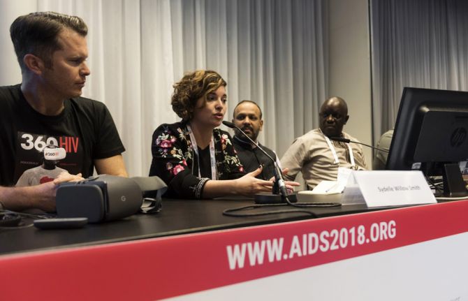 Breaking out of our Echo Chambers: Creative storytelling about HIV to cut through the noise Breaking out of our Echo Chambers: Creative storytelling about HIV to cut through the noise