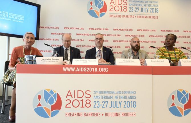 Leading experts call on the criminal justice system to ensure science informs the application of the law in criminal cases related to HIV Leading experts call on the criminal justice system to ensure science informs the application of the law in criminal cases related to HIV