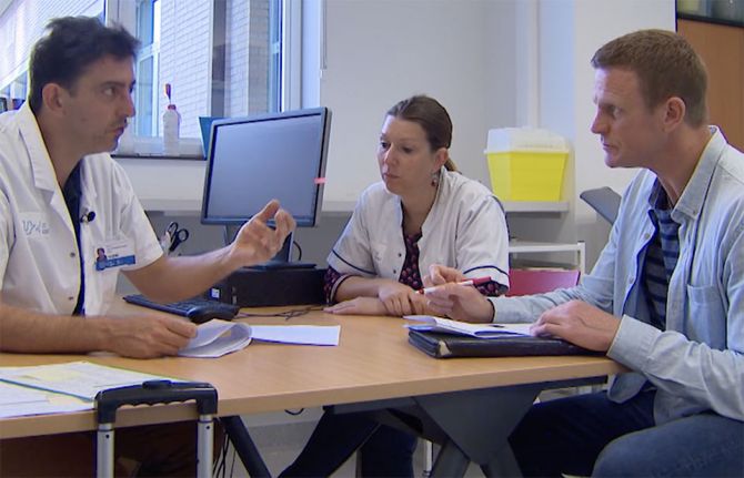 La búsqueda desesperada de una cura para el VIH: El centro de investigación belga estudia el rebote vírico La búsqueda desesperada de una cura para el VIH: El centro de investigación belga estudia el rebote vírico