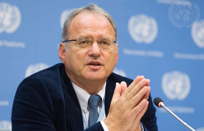 Christof Heyns, Special Rapporteur on extrajudicial, summary or arbitrary executions, holds a press conference. New York, 2014. Credit: UN Christof Heyns, Special Rapporteur on extrajudicial, summary or arbitrary executions, holds a press conference. New York, 2014. Credit: UN