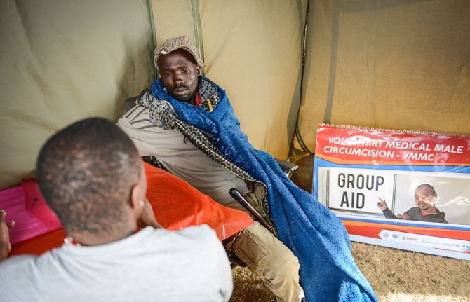 Voluntary medical male circumcision. Lesotho, 2019. Credit: UNAIDS Voluntary medical male circumcision. Lesotho, 2019. Credit: UNAIDS