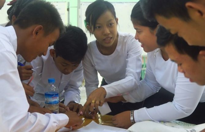 © UNESCO/Antony Tam Positive health, education and gender equality outcomes for Myanmar youth © UNESCO/Antony Tam Positive health, education and gender equality outcomes for Myanmar youth
