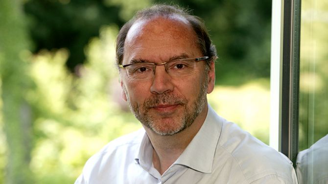 Peter Piot was UNAIDS Executive Director from 1995 to 2008 Peter Piot was UNAIDS Executive Director from 1995 to 2008