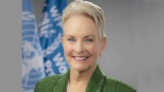 Ms. Cindy McCain, Executive Director United Nations World Food Programme Ms. Cindy McCain, Executive Director United Nations World Food Programme